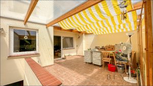 Überdachte Terrasse