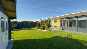 Rückansicht und Garten