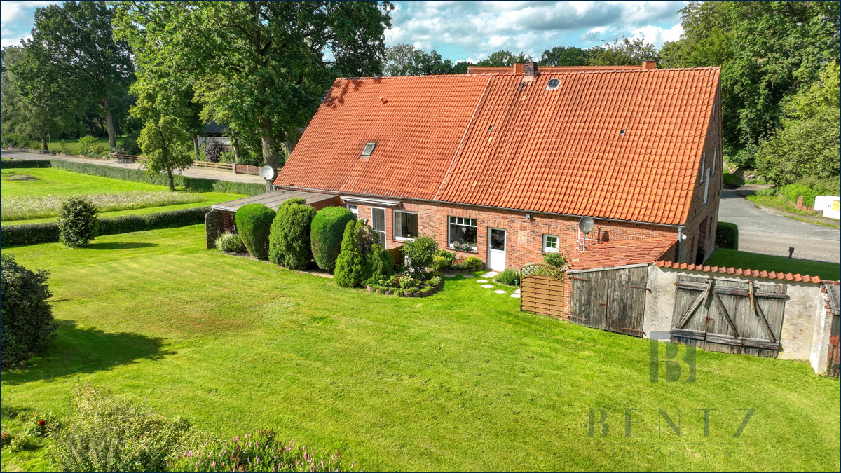 Rückansicht mit Garten