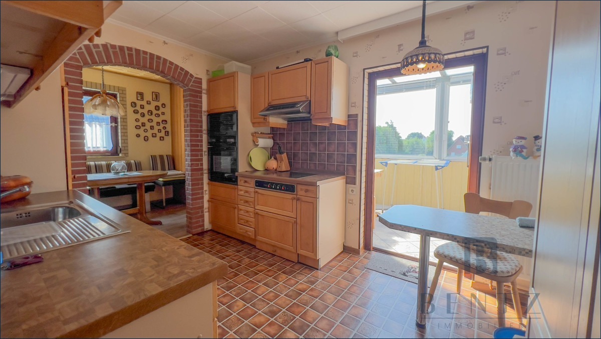 Küche mit Balkon Obergeschoss