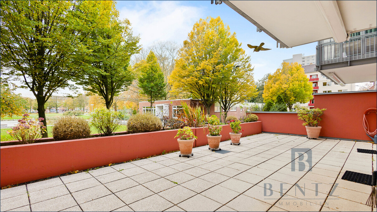 Süd-West Terrasse
