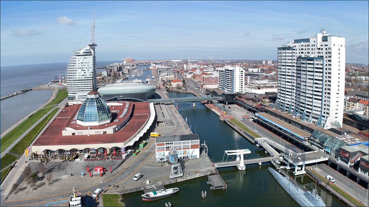 Umgebung - Deich - neuer Hafen