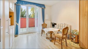 Zimmer mit Zugang zur zweiten Terrasse