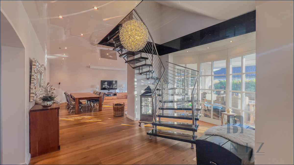 Blick ins Wohnzimmer