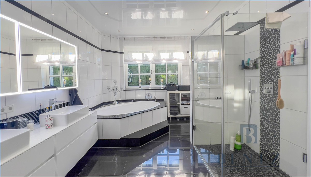 Badezimmer Erdgeschoss