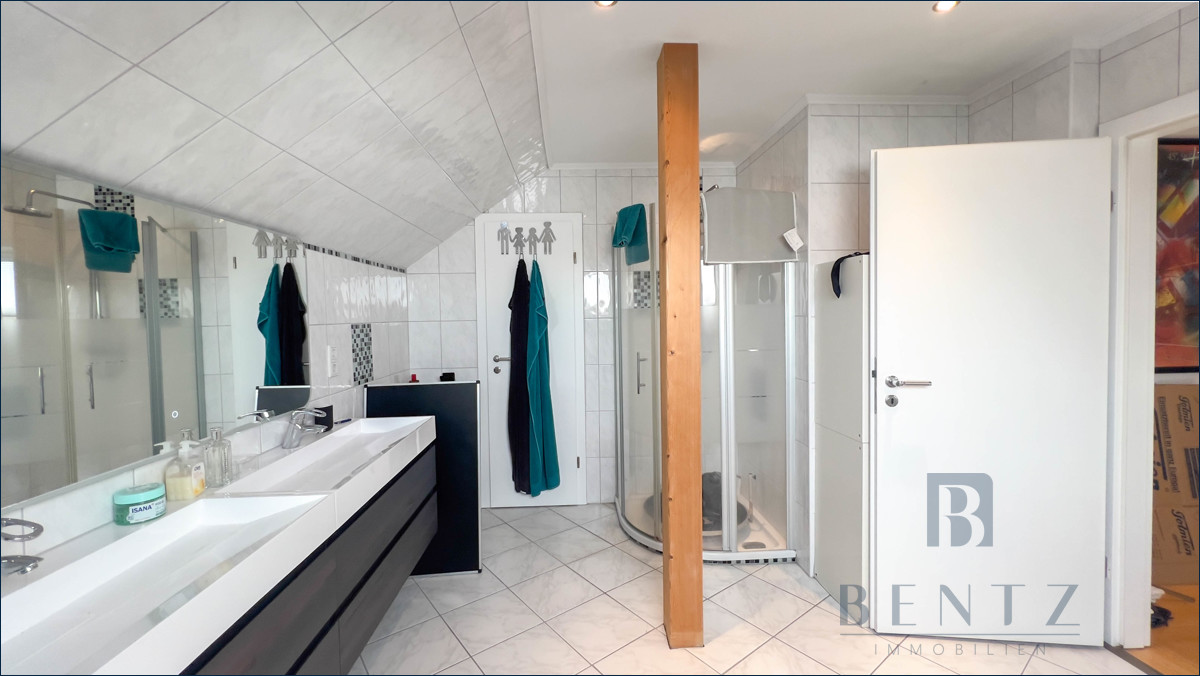 Badezimmer Dachgeschoss