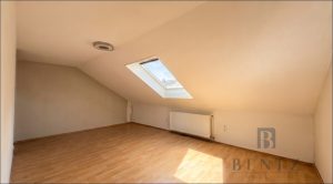 Schlafzimmer / Büro DG