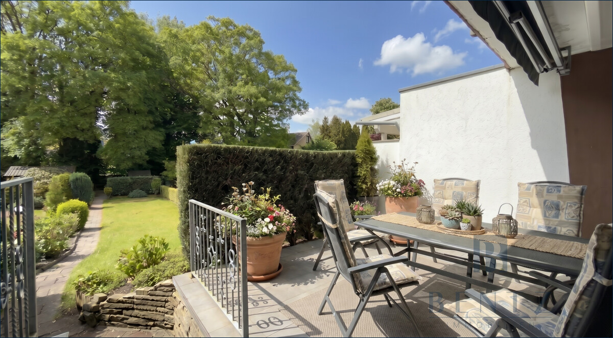 Terrasse und Garten - v4