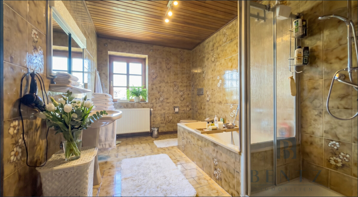 Badezimmer Wohnung 2