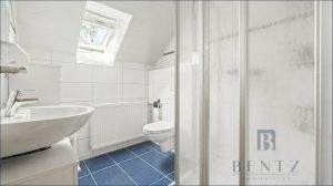 Badezimmer Dachgeschosswohnung