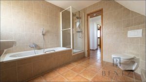 Badezimmer Dachgeschoss