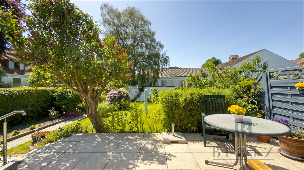 Terrasse und Garten