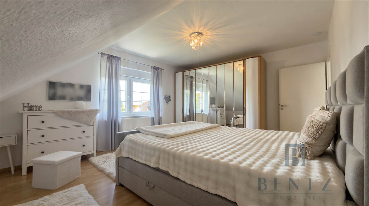 Schlafzimmer 1 Dachgeschoss