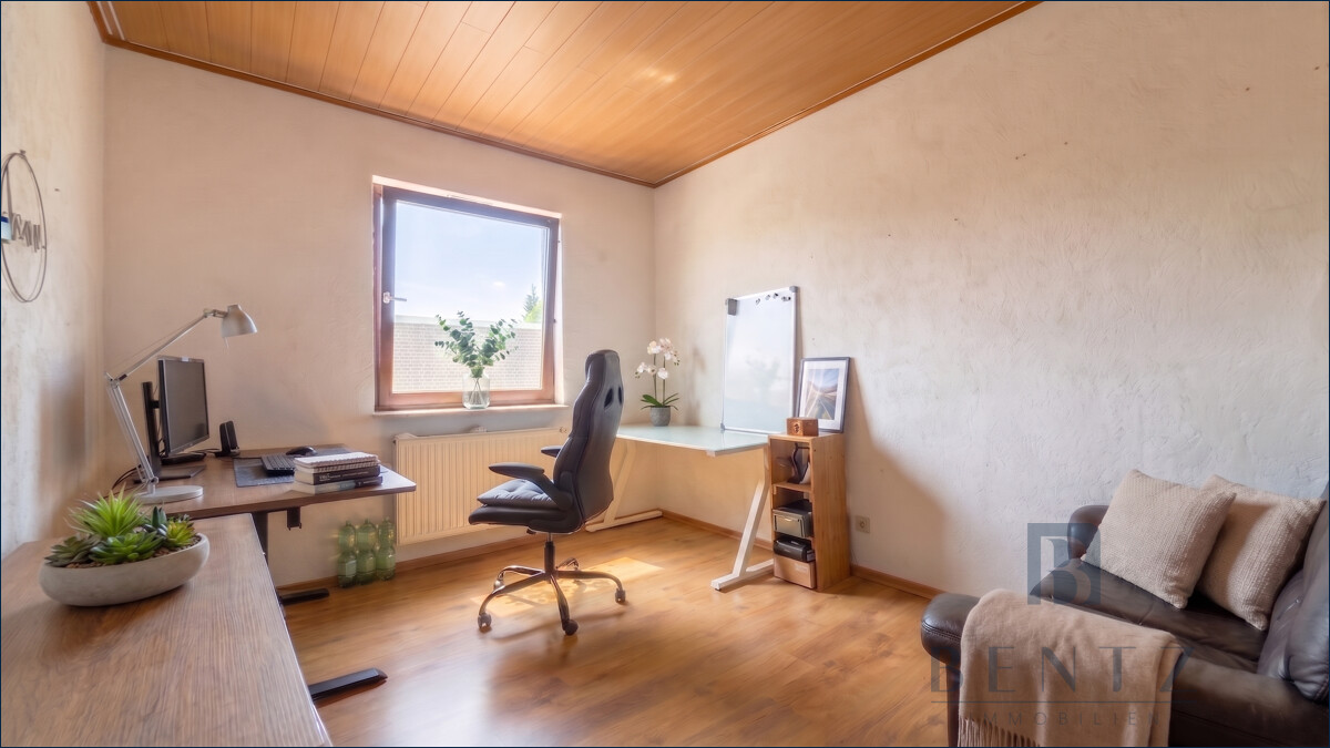 Büro Dachgeschoss