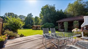 Terrasse und Garten