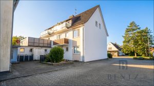 Außenansicht Parkplatz - v2