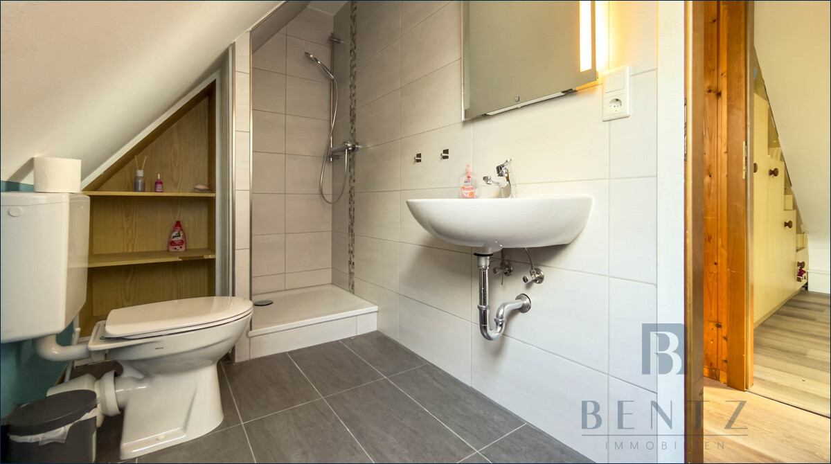 Badezimmer Dachgeschoss