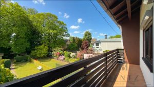 Balkon mit Gartenblick