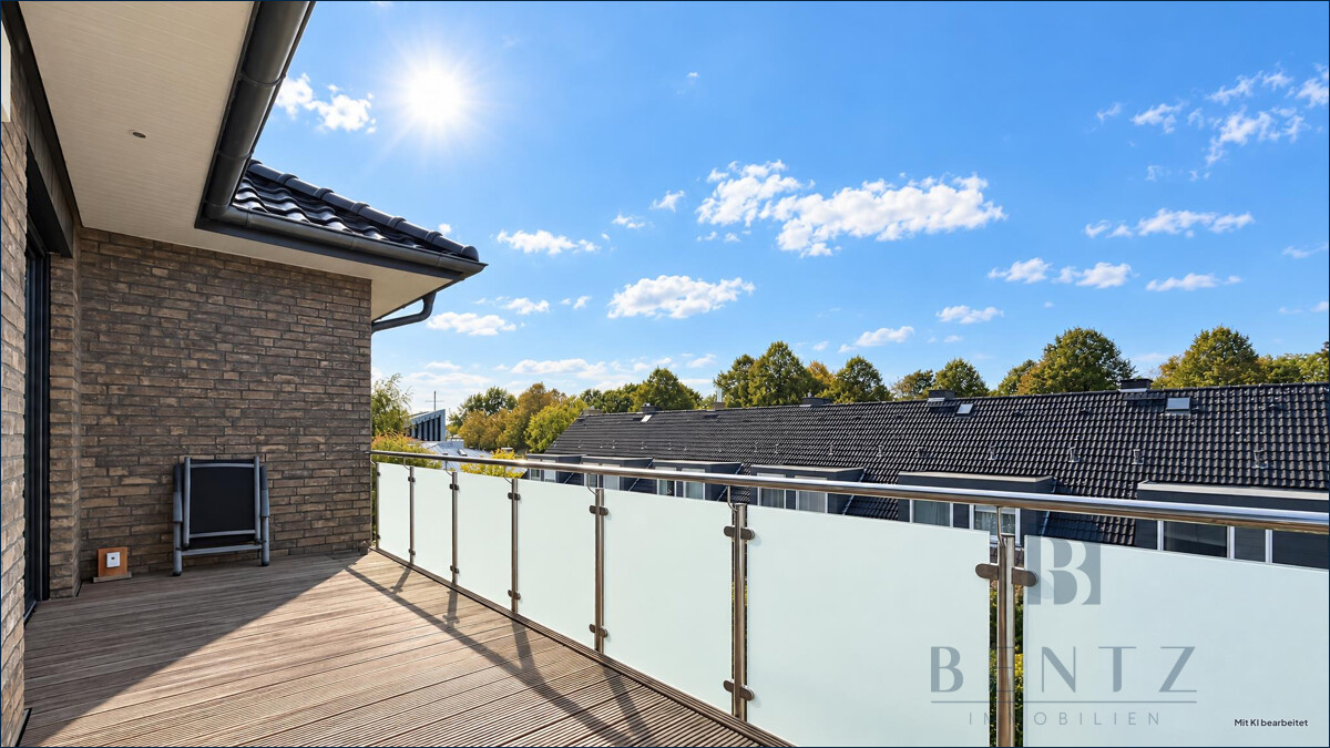 Sonniger Balkon