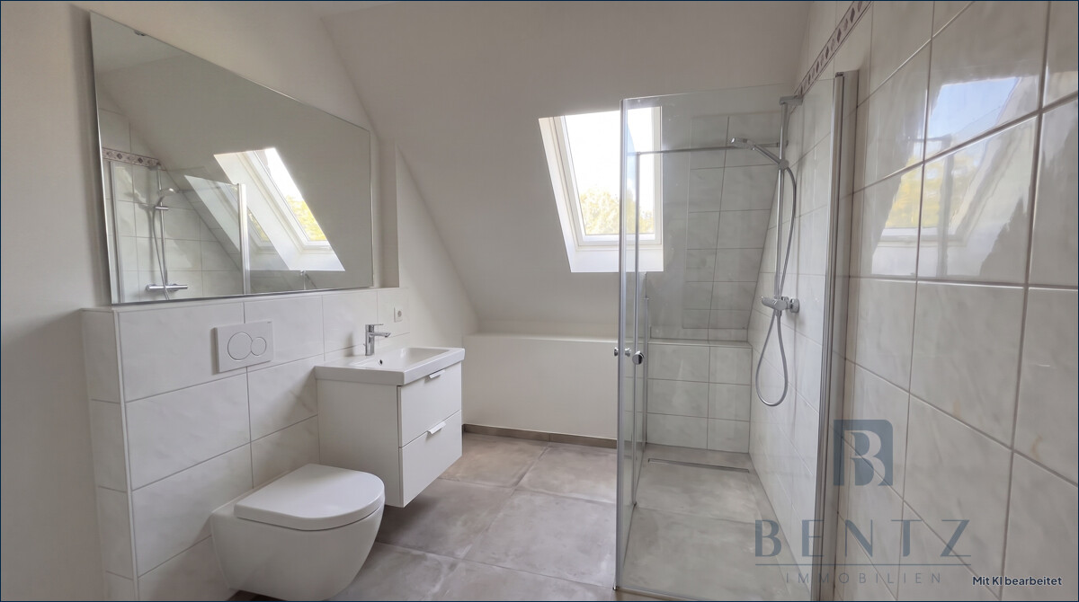 Badezimmer DG Einrichtungsbeispiel