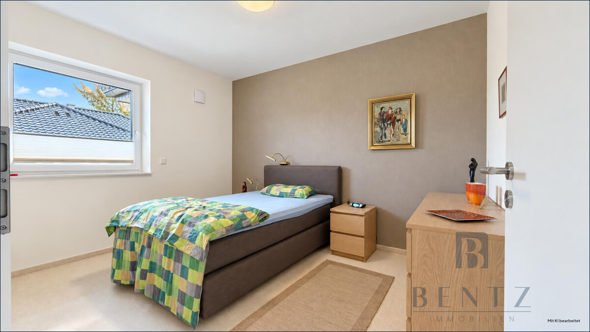Schlafzimmer mit Ankleidezimmer